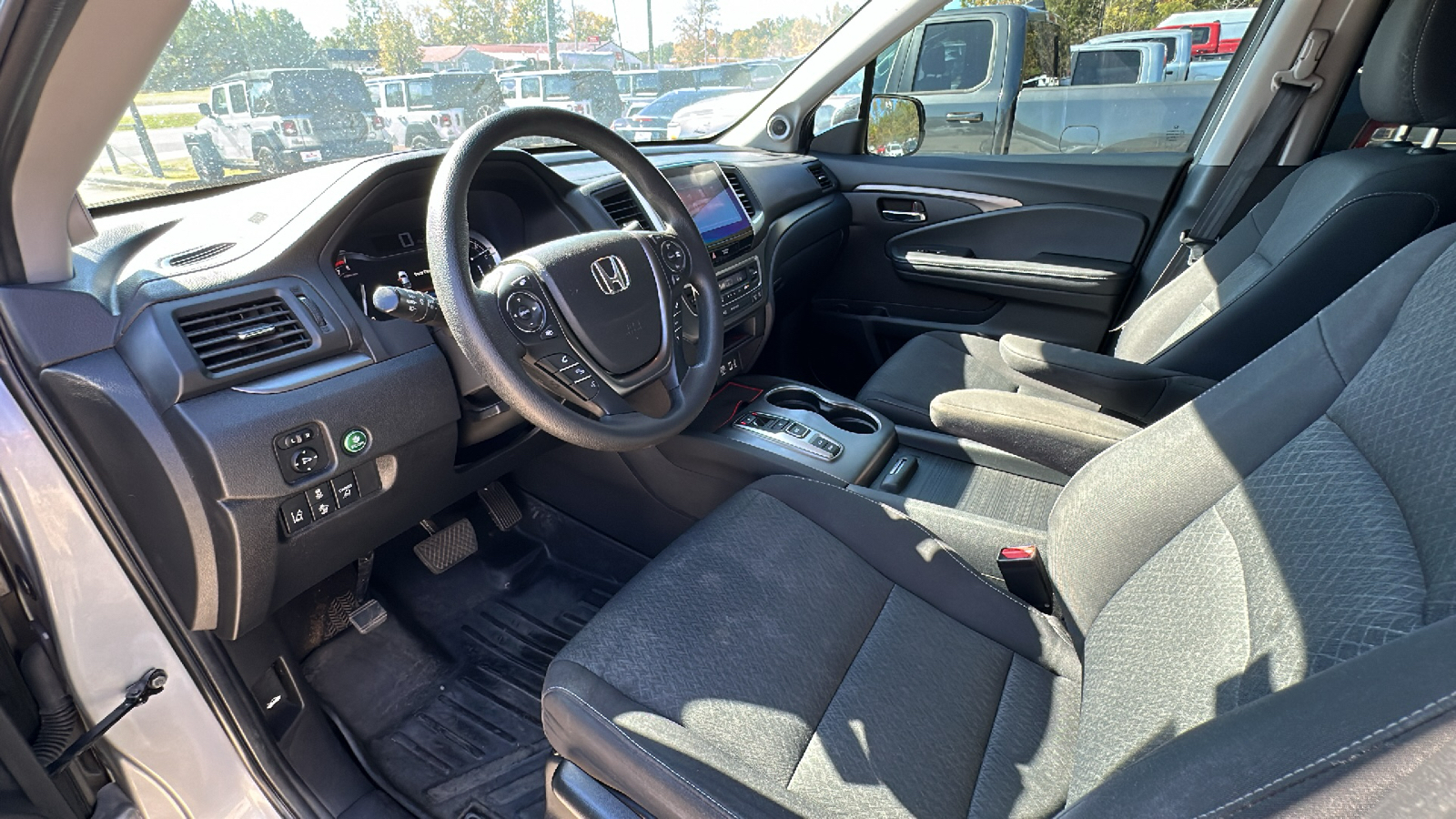 2020 Honda Ridgeline Sport 11