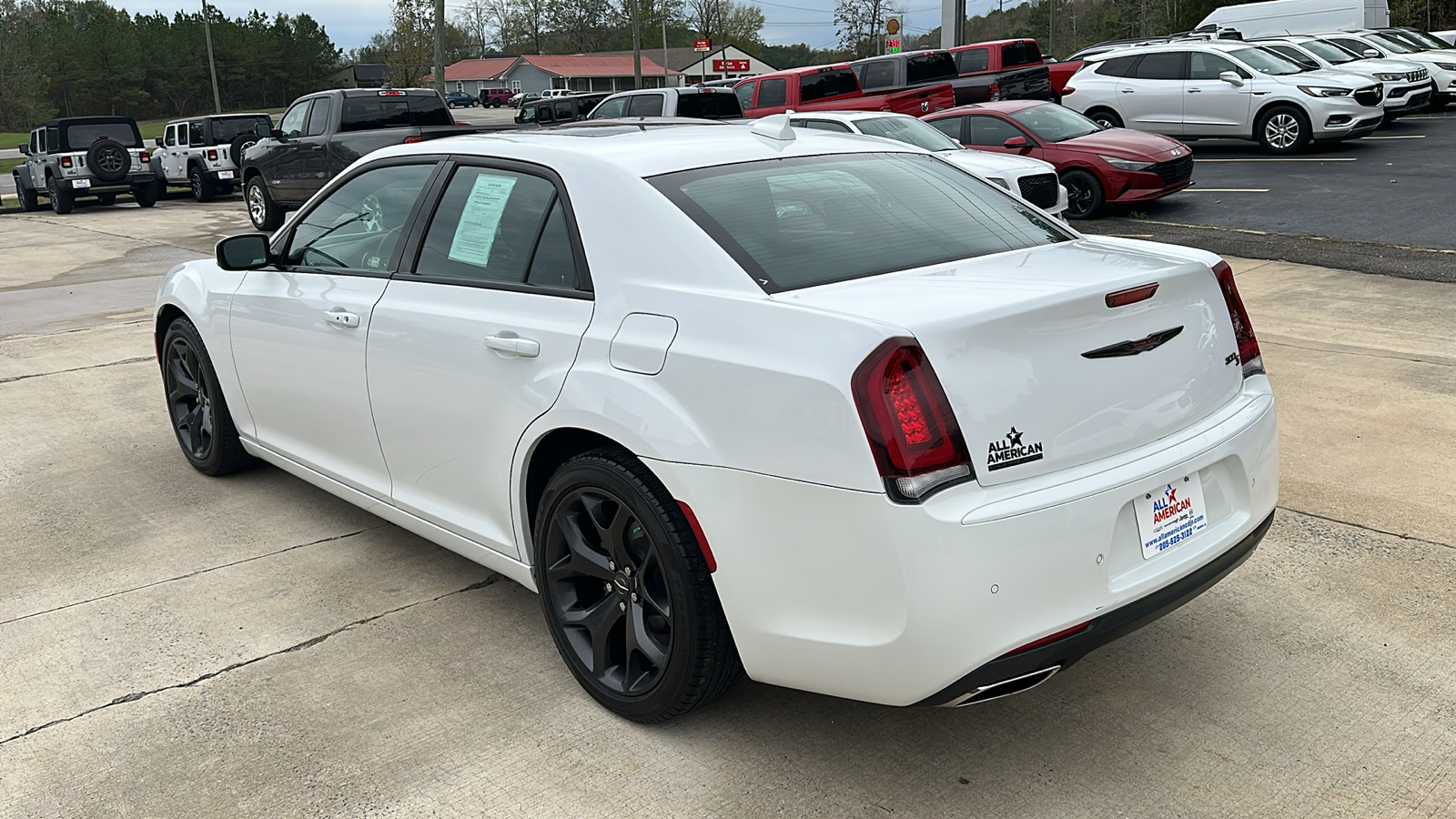 2021 Chrysler 300 S 3