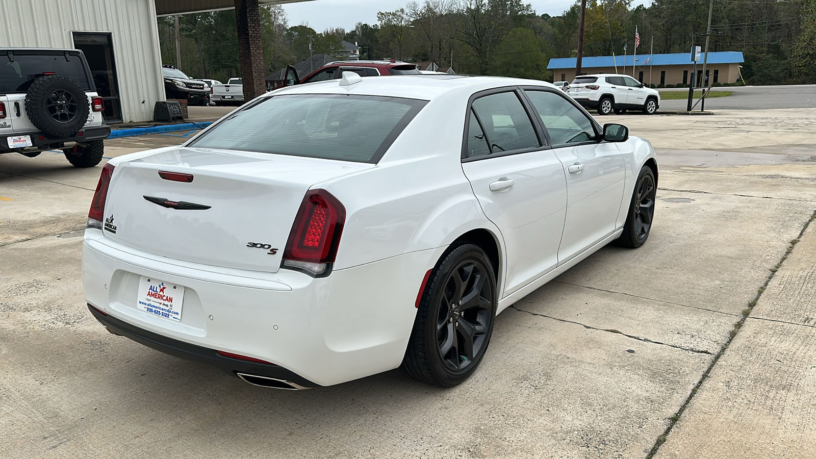 2021 Chrysler 300 S 6