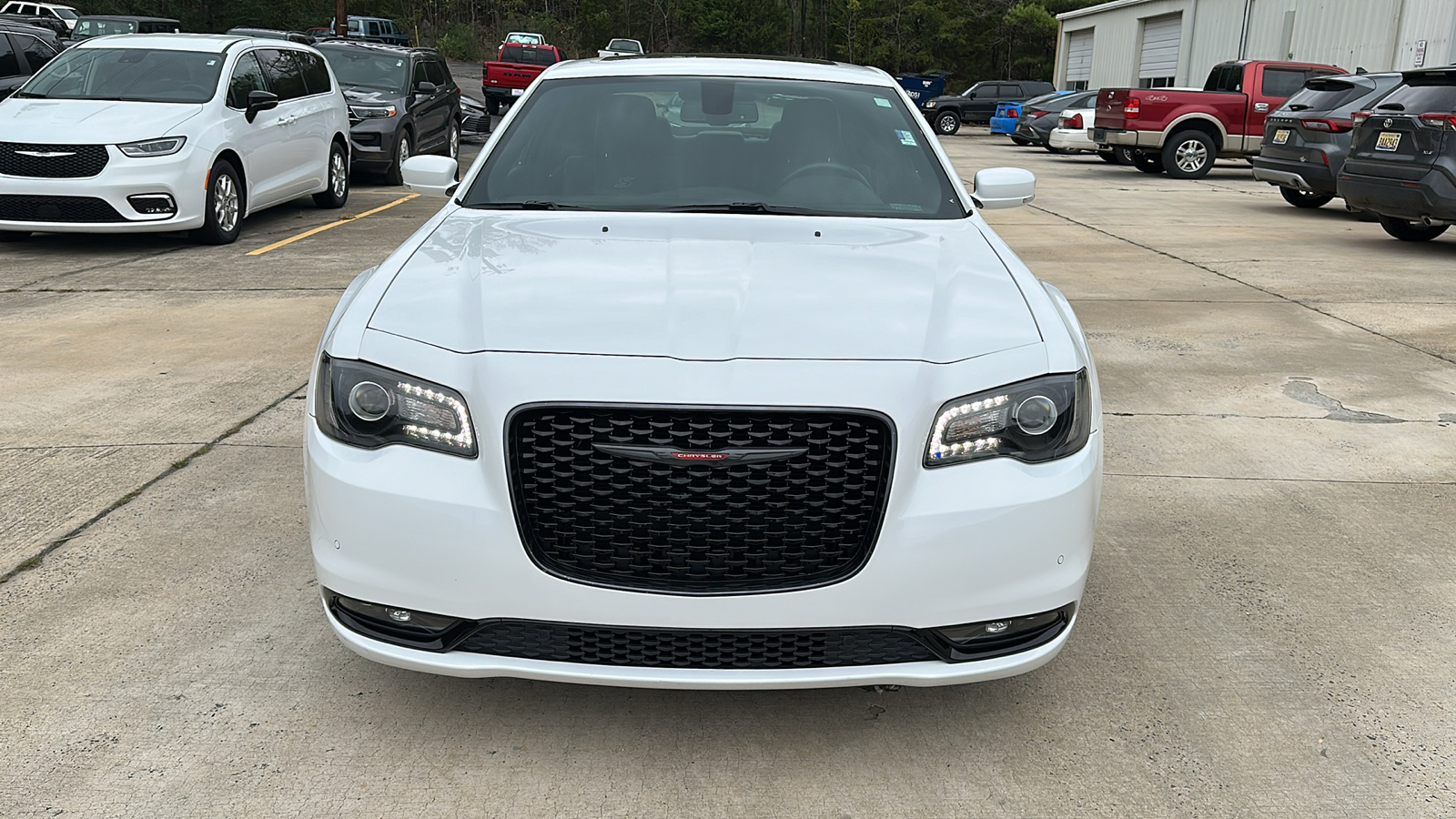 2021 Chrysler 300 S 12