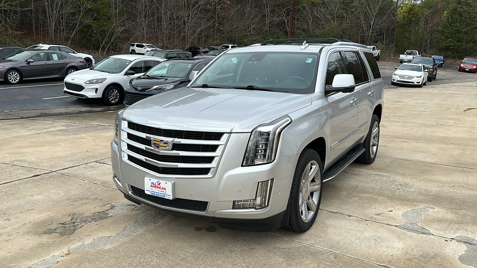 2020 Cadillac Escalade Luxury 1