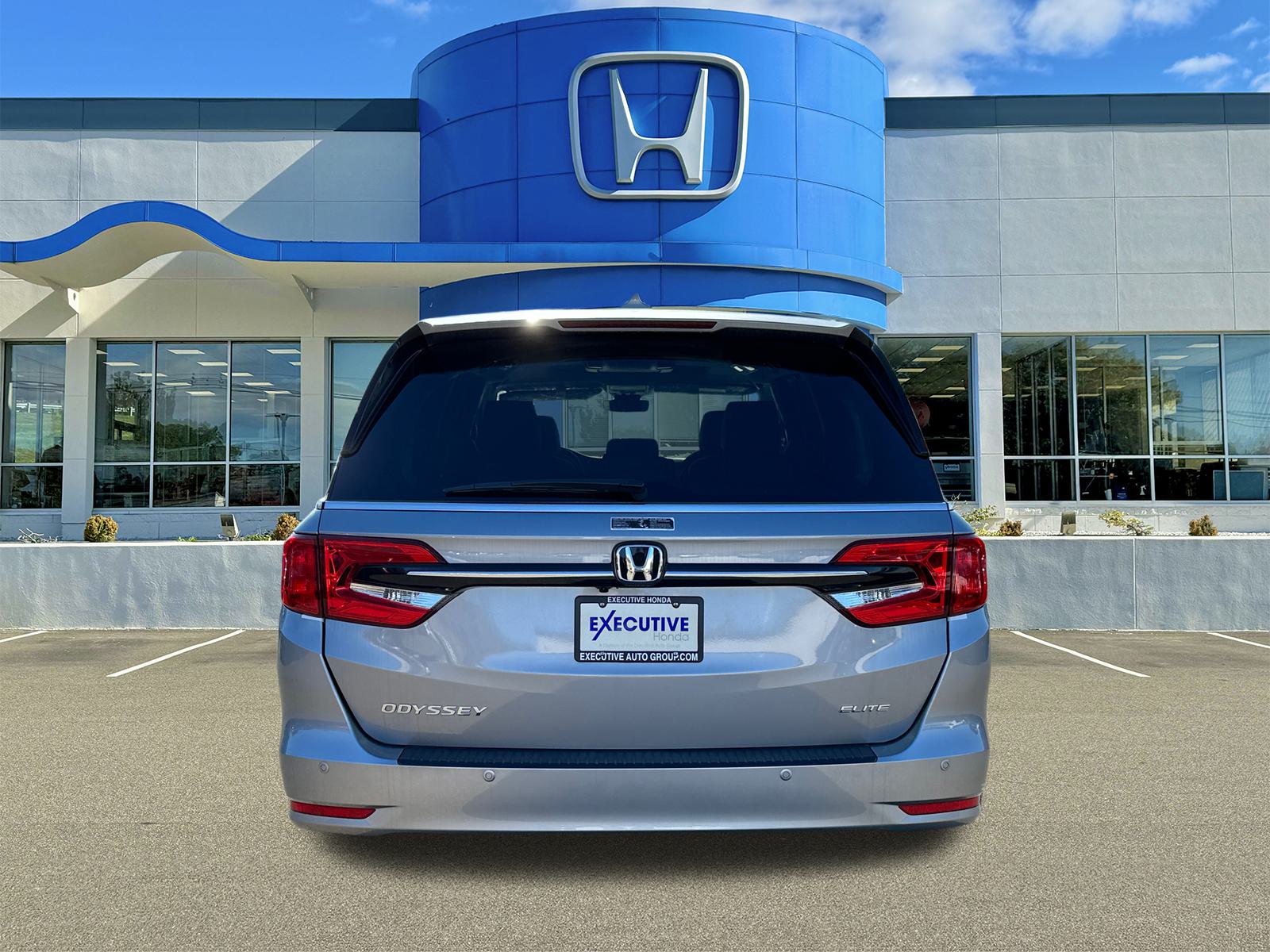 2024 Honda Odyssey Elite 3