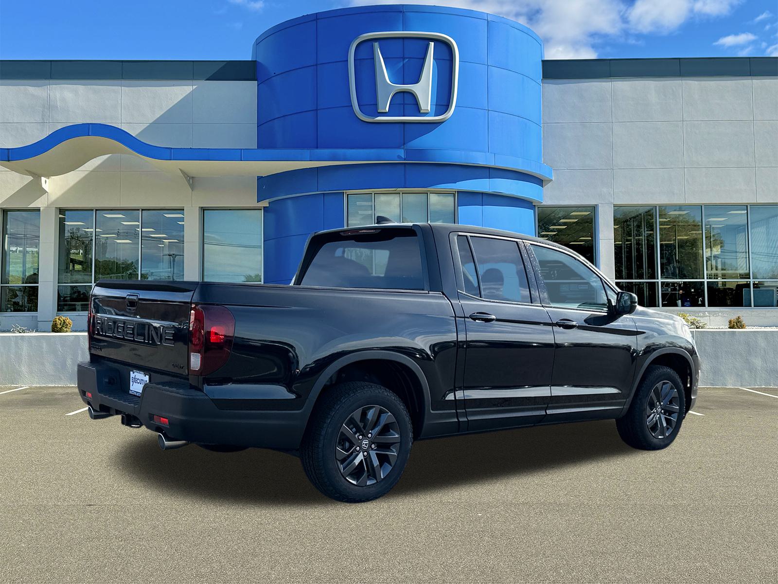 2024 Honda Ridgeline Sport 2