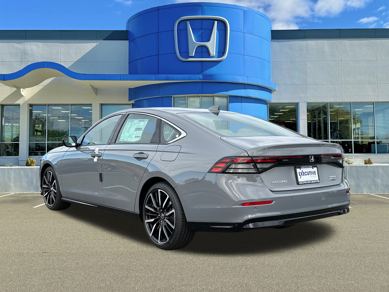 2024 Honda Accord Hybrid Touring 4