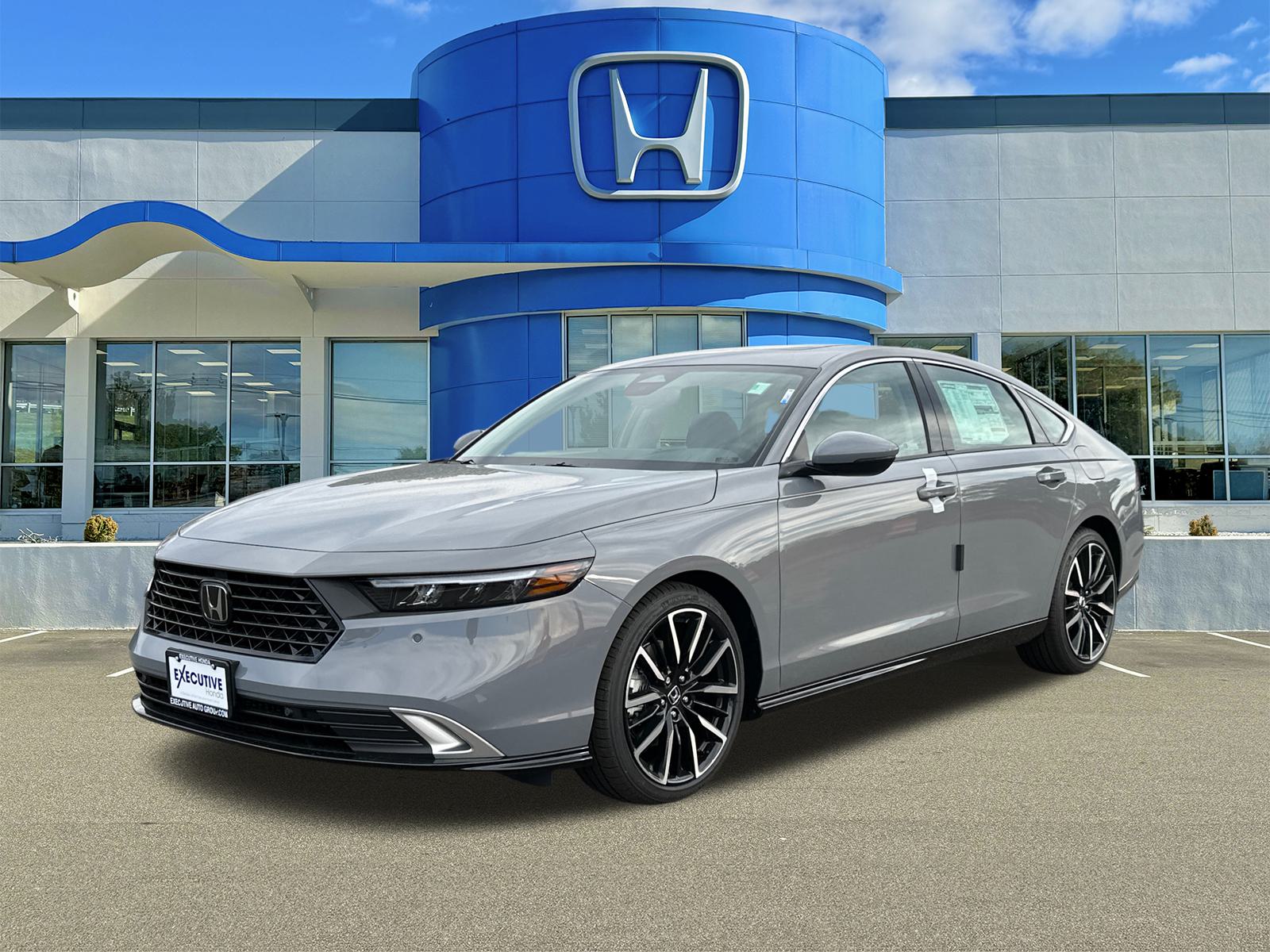 2024 Honda Accord Hybrid Touring 5