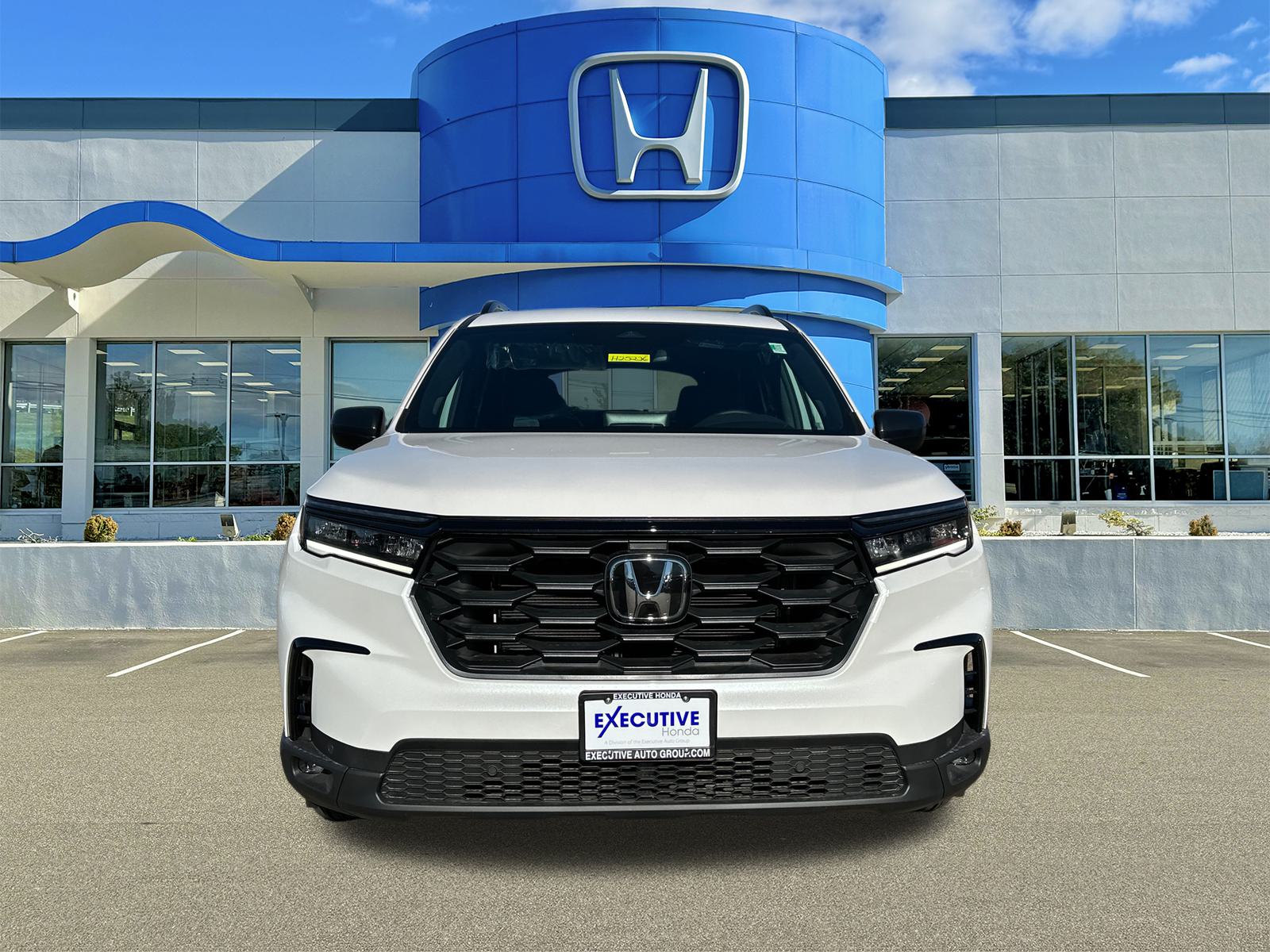 2025 Honda Pilot Sport 6