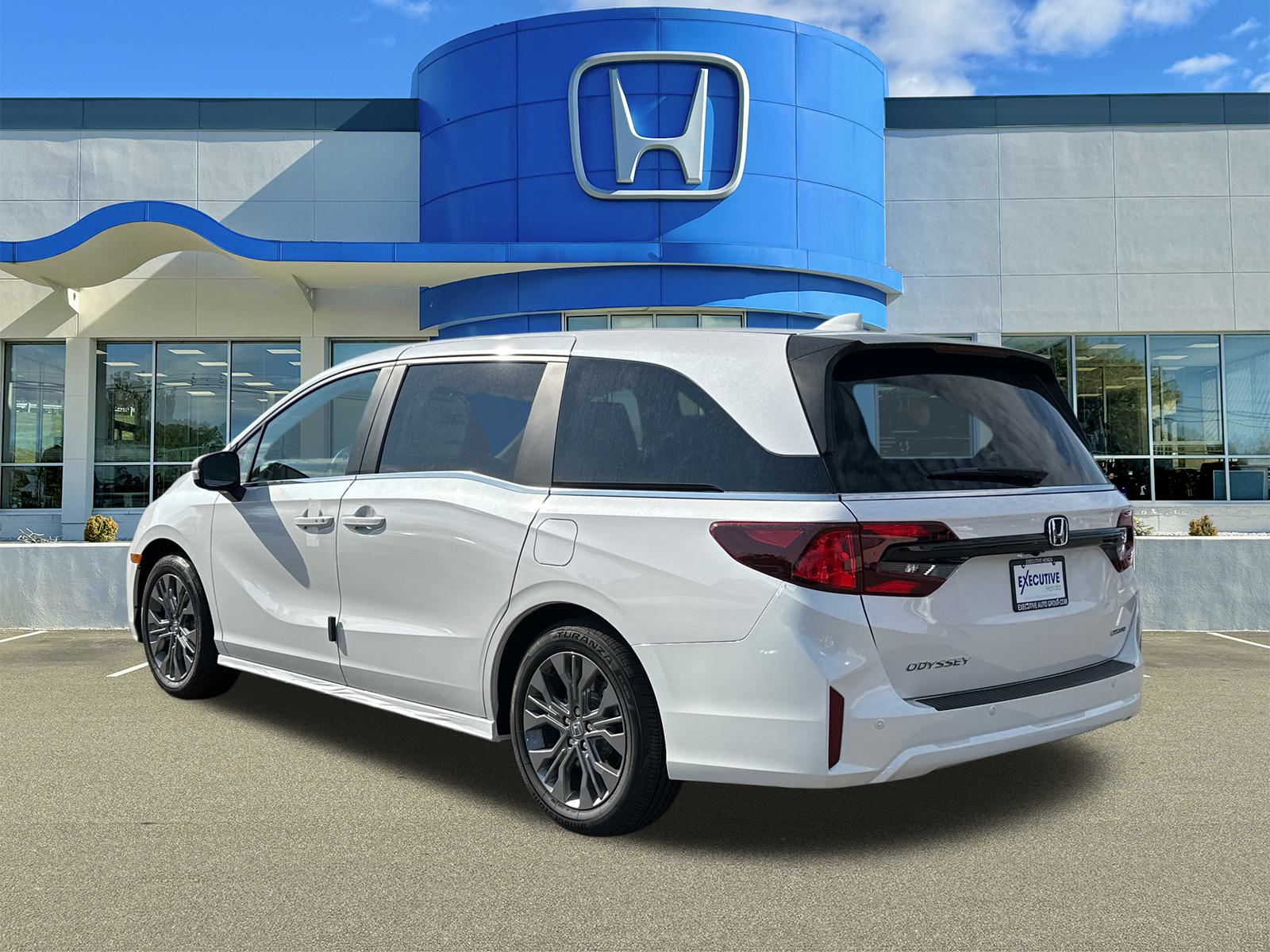 2025 Honda Odyssey Touring 4