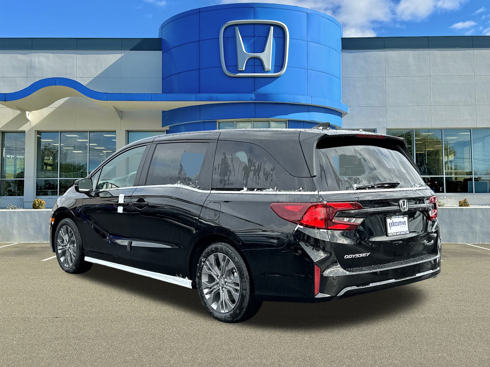 2025 Honda Odyssey Touring 4