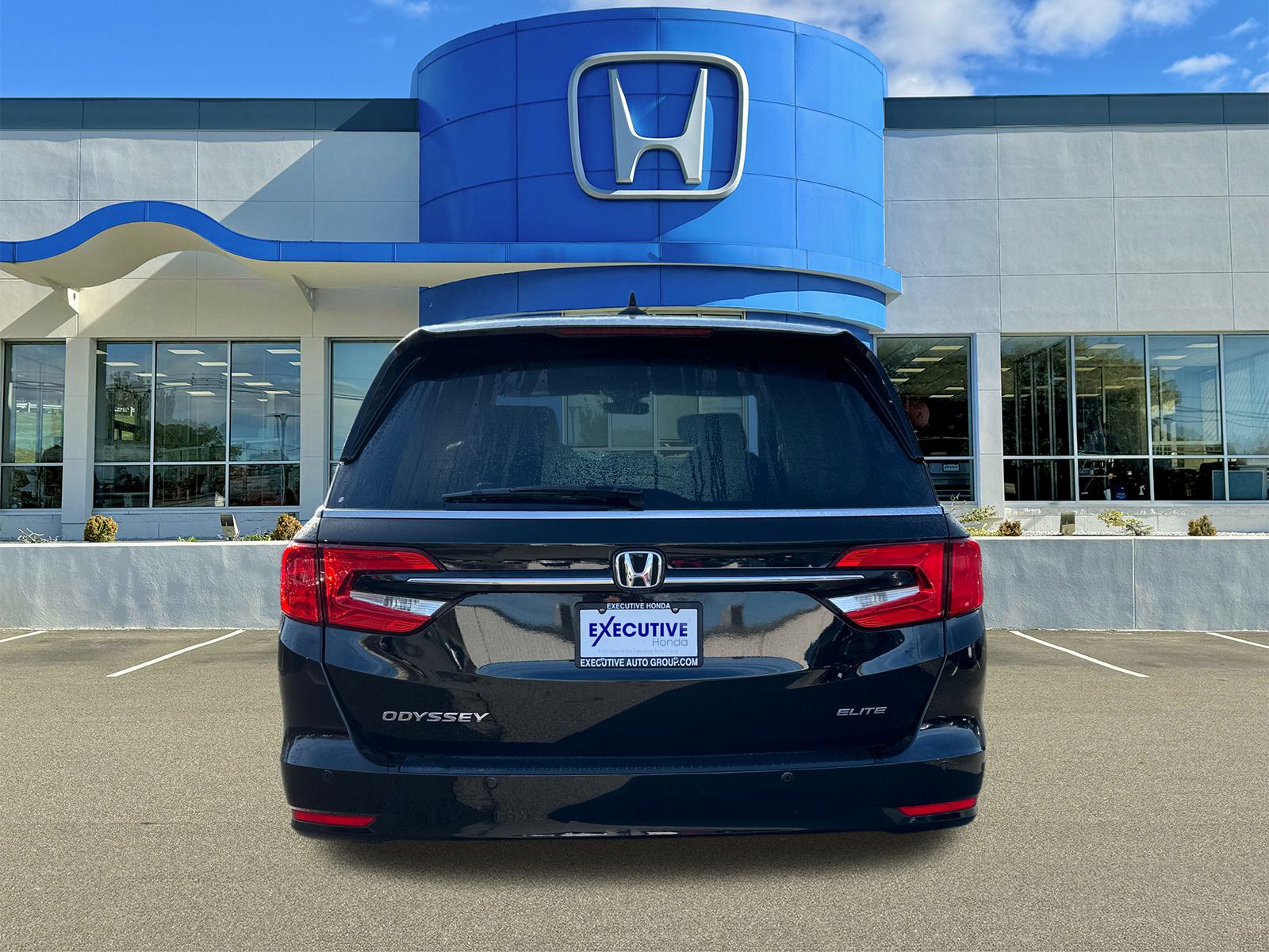 2024 Honda Odyssey Elite 3