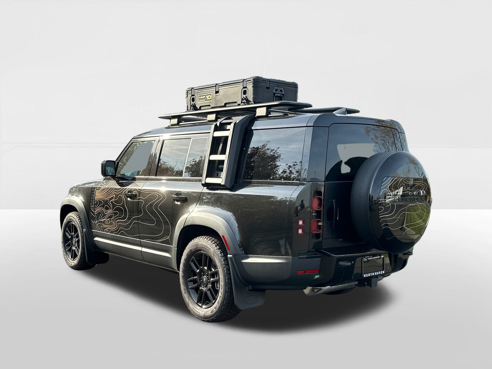 2023 Land Rover Defender 130 SE 2