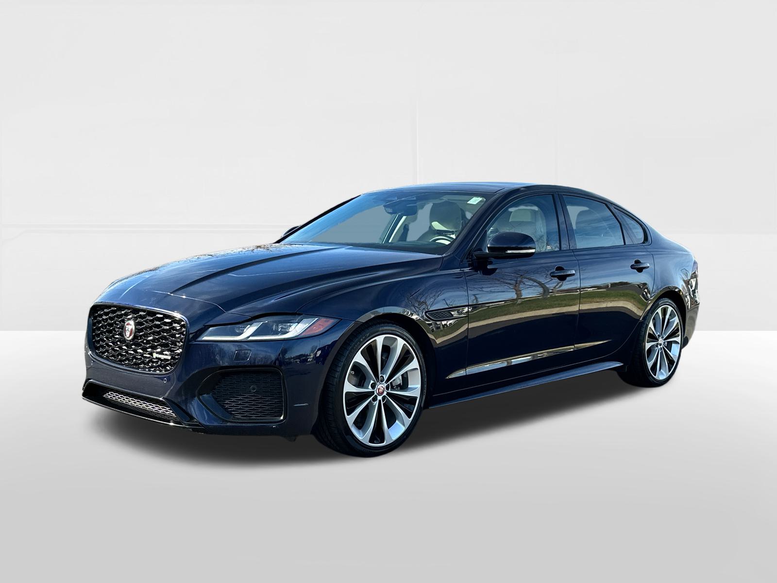 2023 Jaguar XF R-Dynamic SE 1