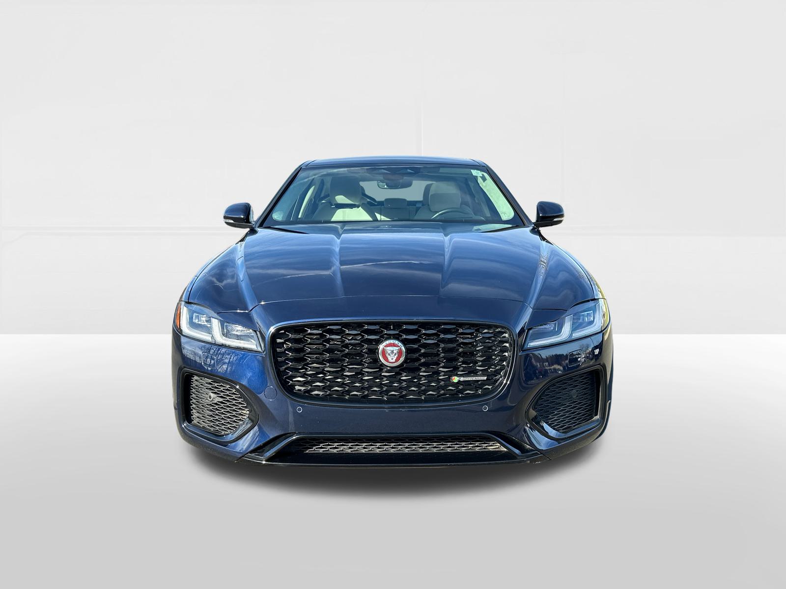 2023 Jaguar XF R-Dynamic SE 6