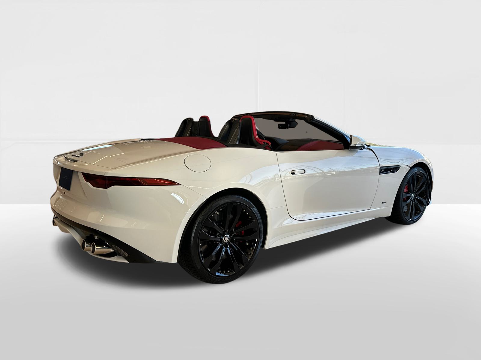 2024 Jaguar F-TYPE P450 4