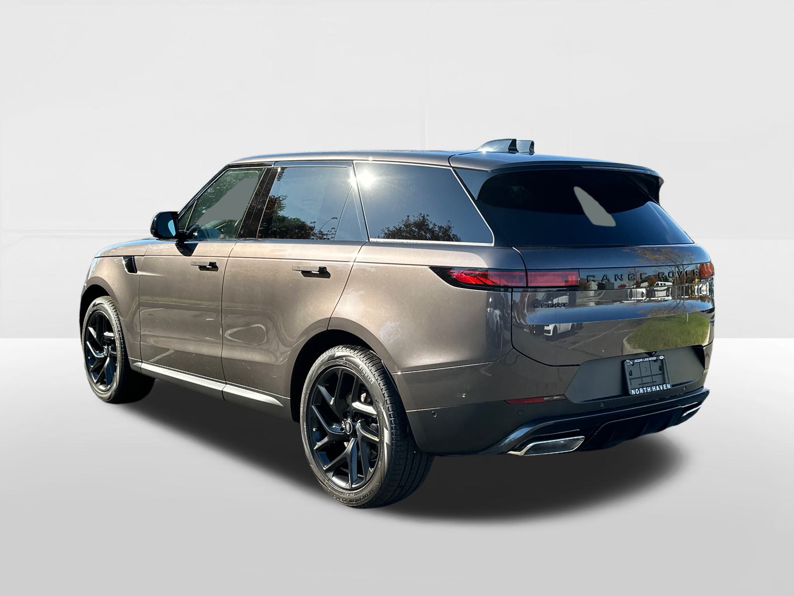 2024 Land Rover Range Rover Sport SE 2