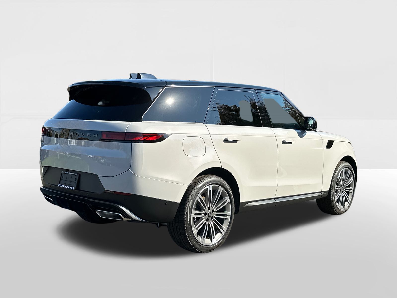 2024 Land Rover Range Rover Sport SE 4