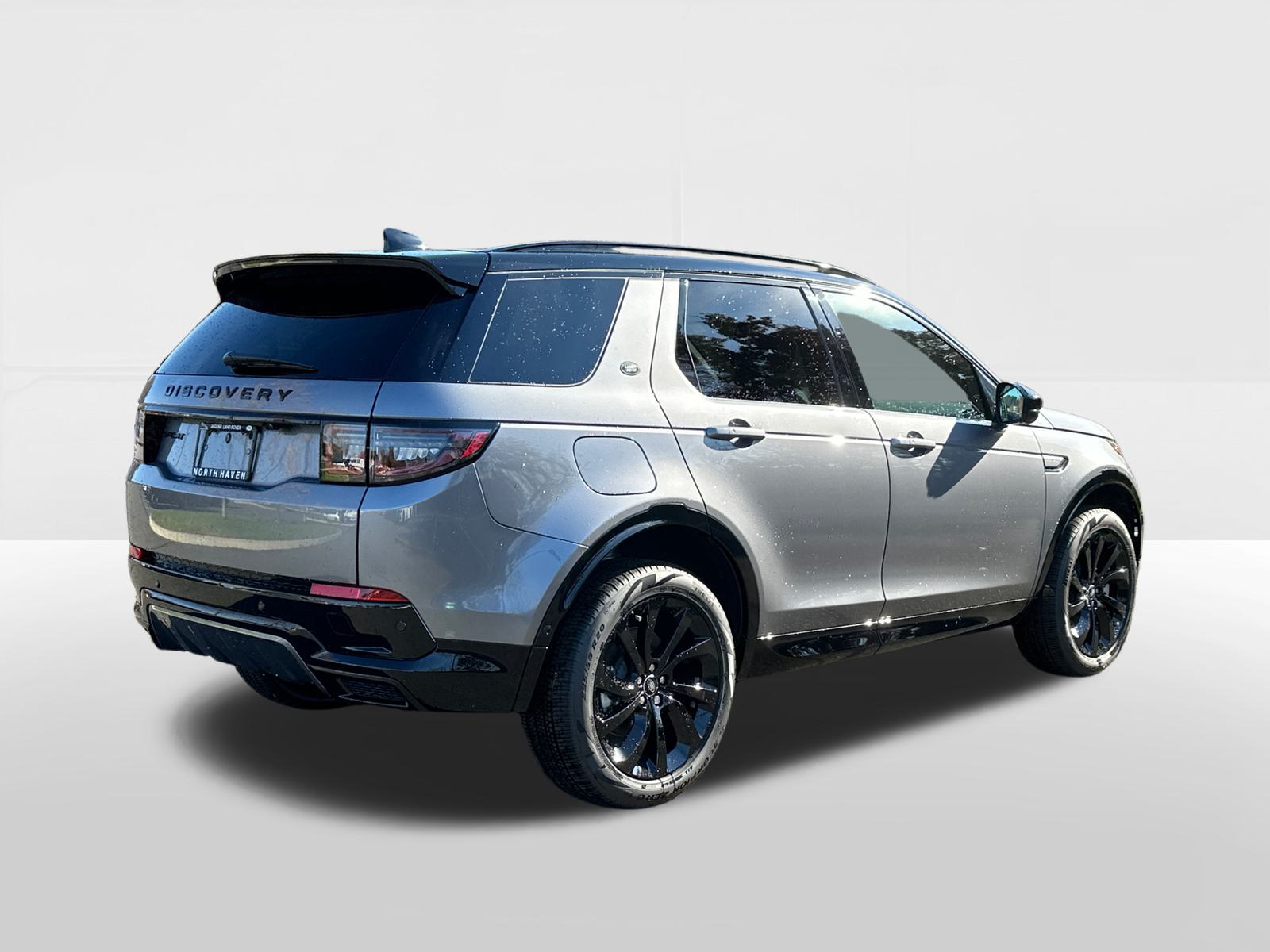 2024 Land Rover Discovery Sport SE 4