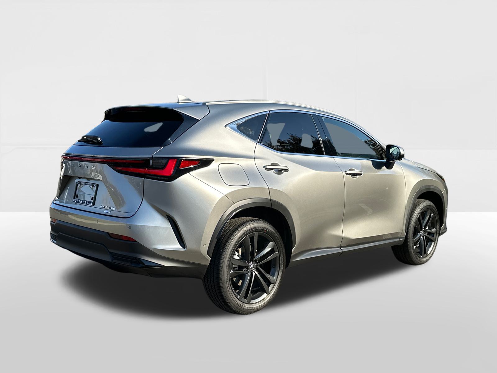 2024 Lexus NX 450h+ Luxury 5