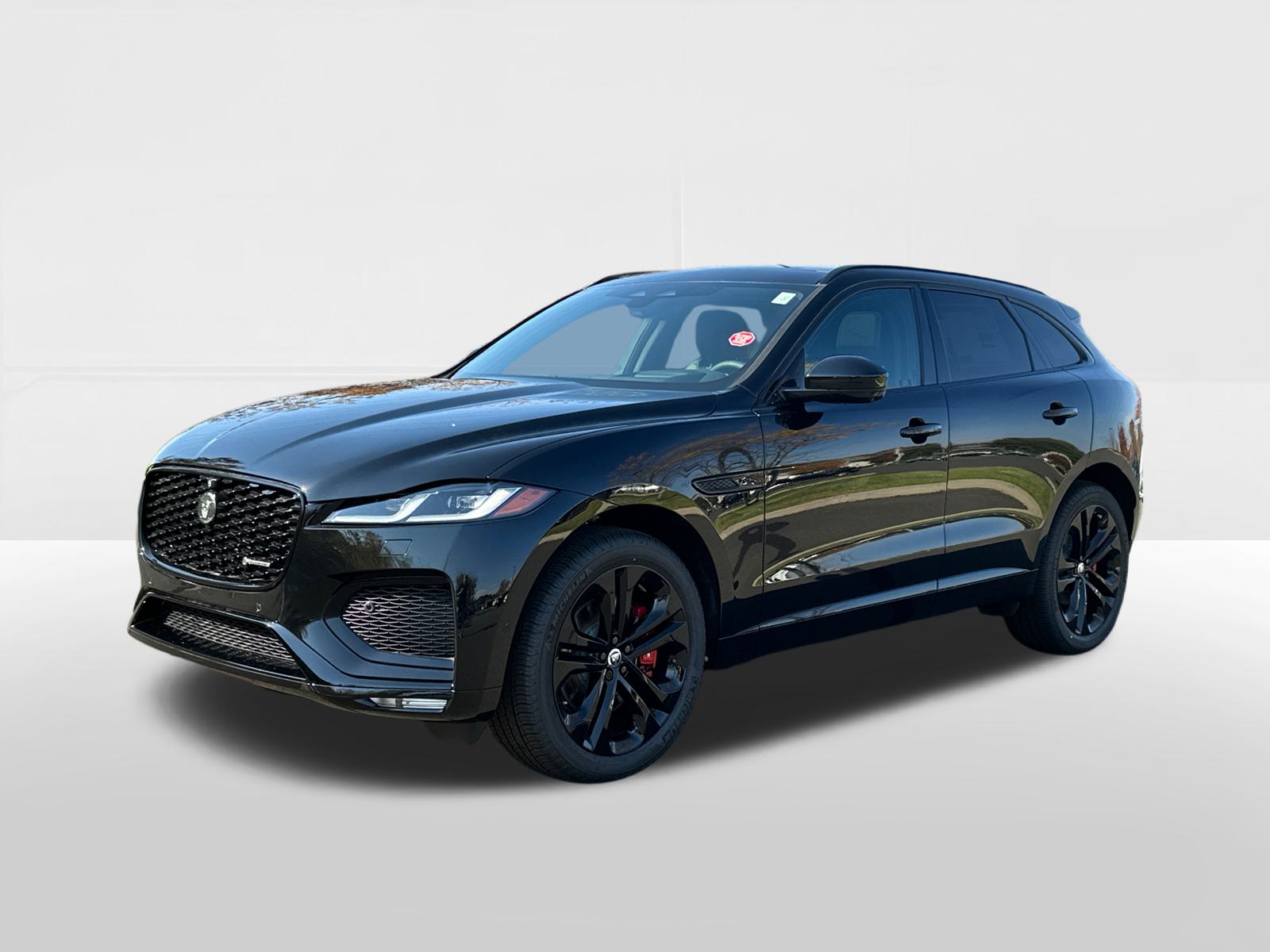 2025 Jaguar F-PACE P400 R-Dynamic S 1