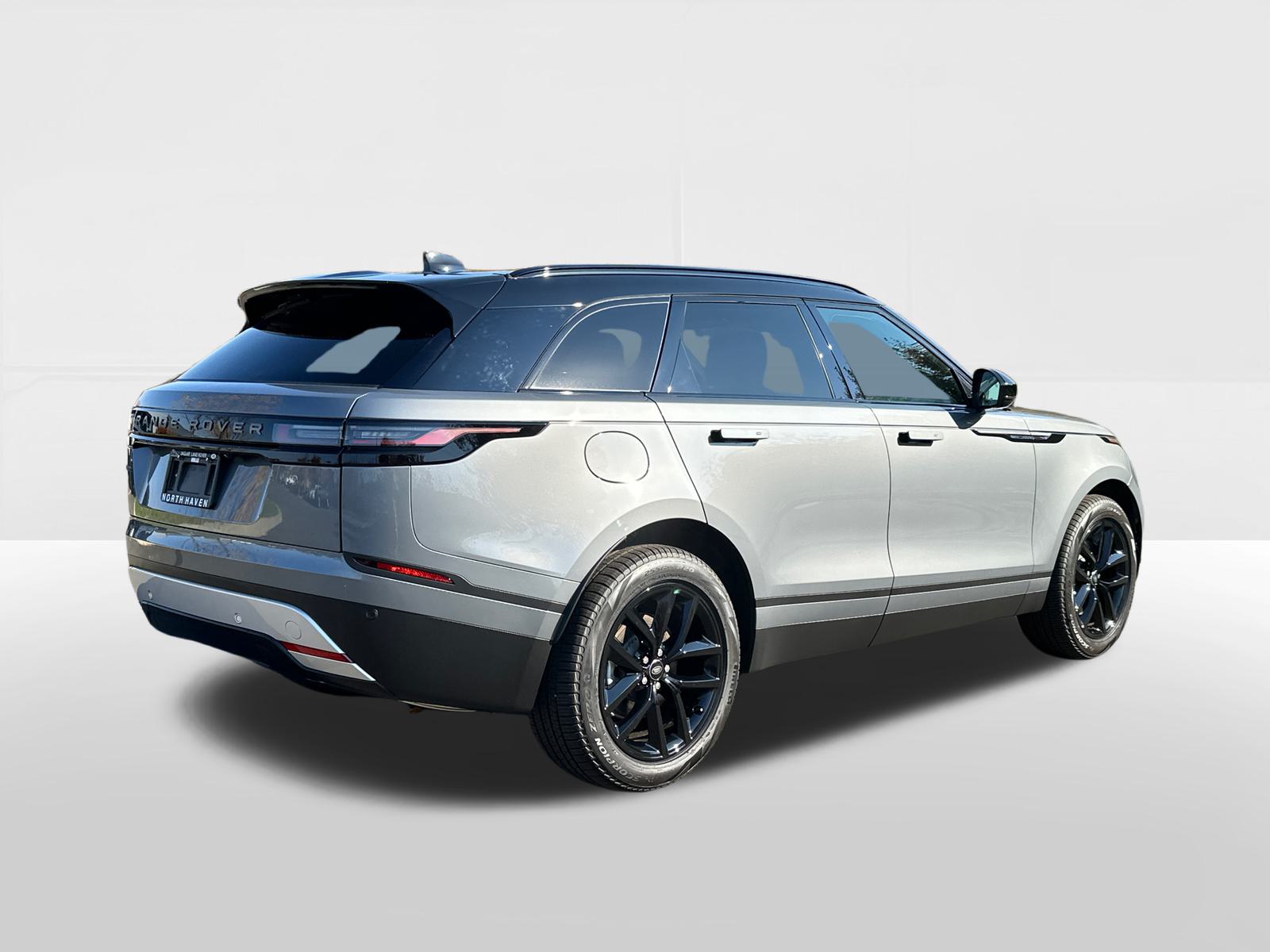 2025 Land Rover Range Rover Velar S 4