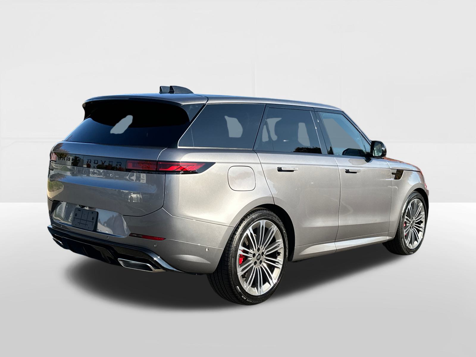 2025 Land Rover Range Rover Sport Hybrid  4