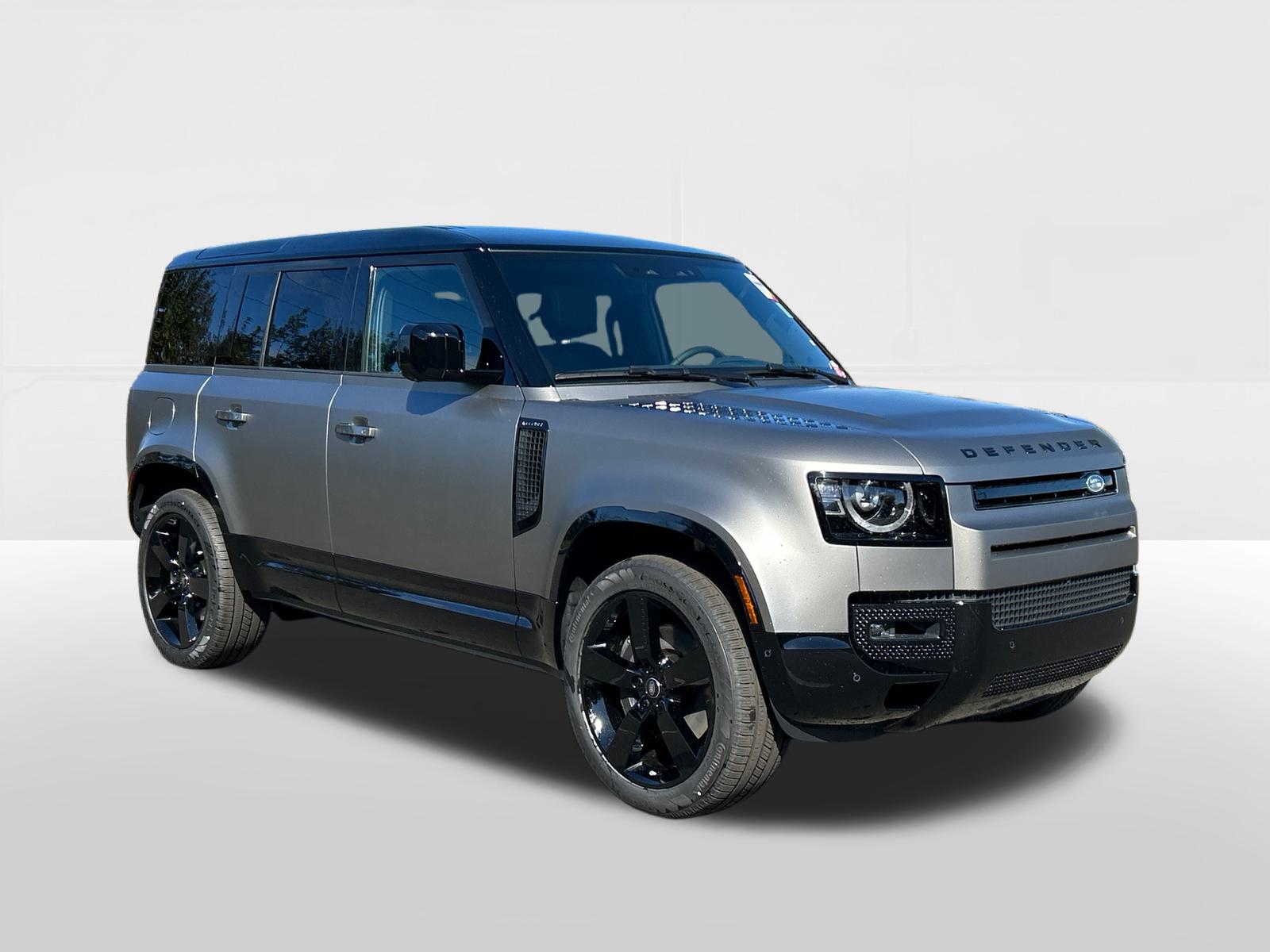 2025 Land Rover Defender 110 X-Dynamic SE 5