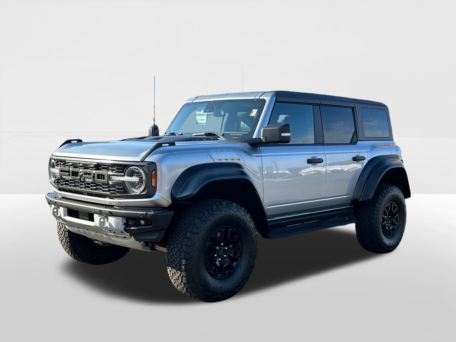 2023 Ford Bronco Raptor 1