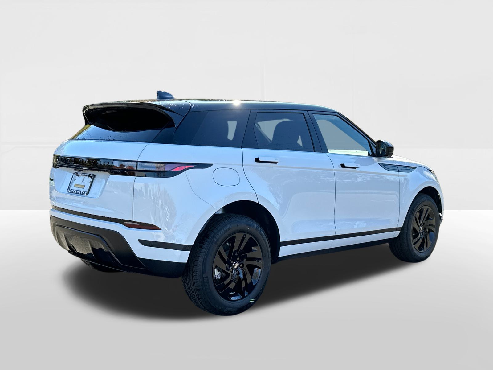 2025 Land Rover Range Rover Evoque S 4