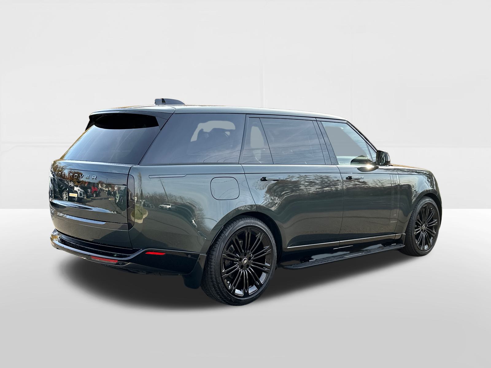 2024 Land Rover Range Rover SE 4