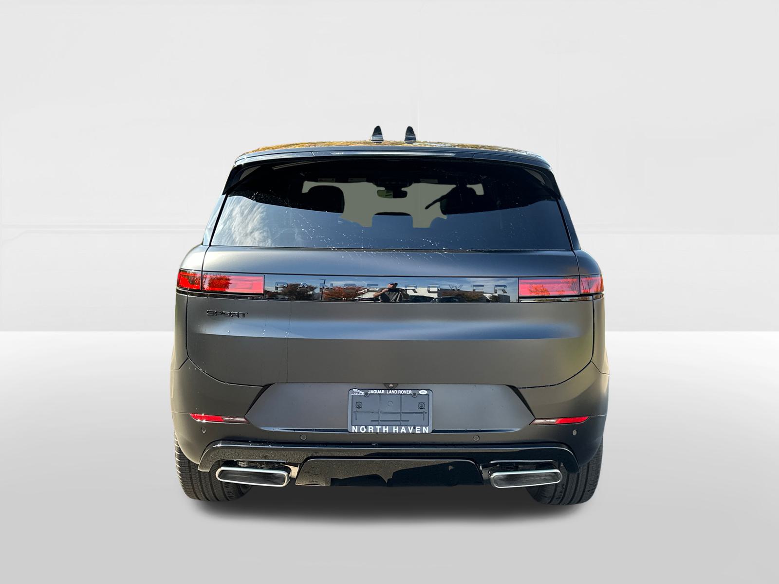 2025 Land Rover Range Rover Sport Hybrid  3