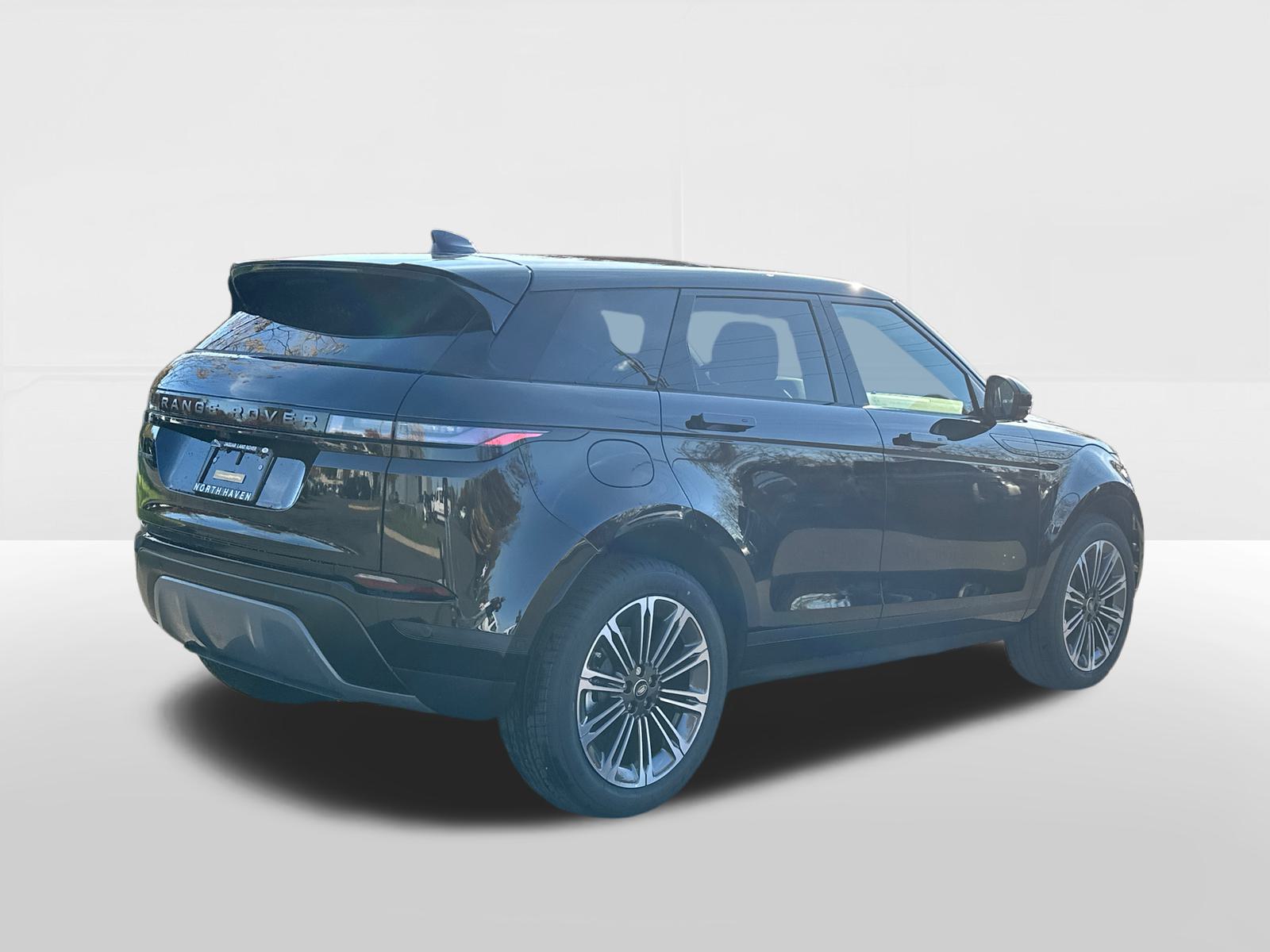 2025 Land Rover Range Rover Evoque S 4