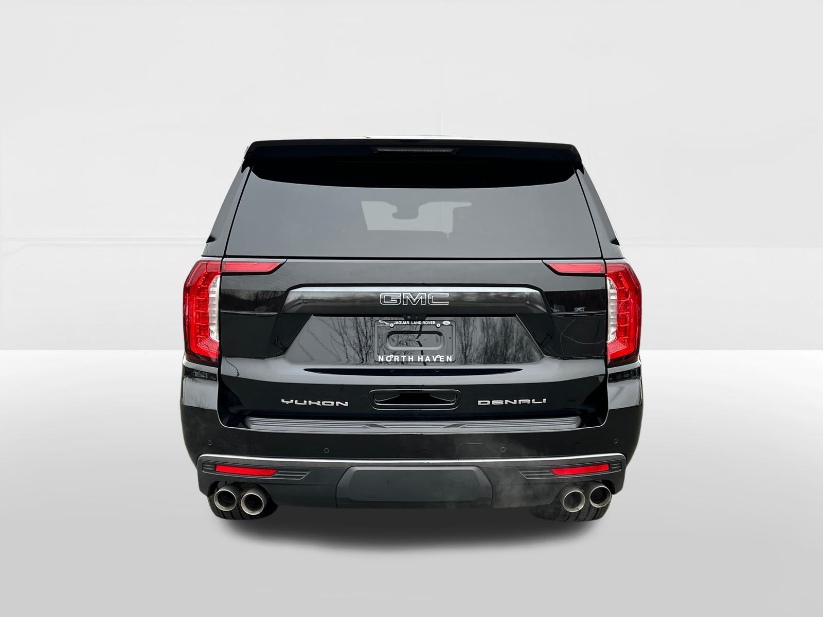 2024 GMC Yukon Denali Ultimate 3