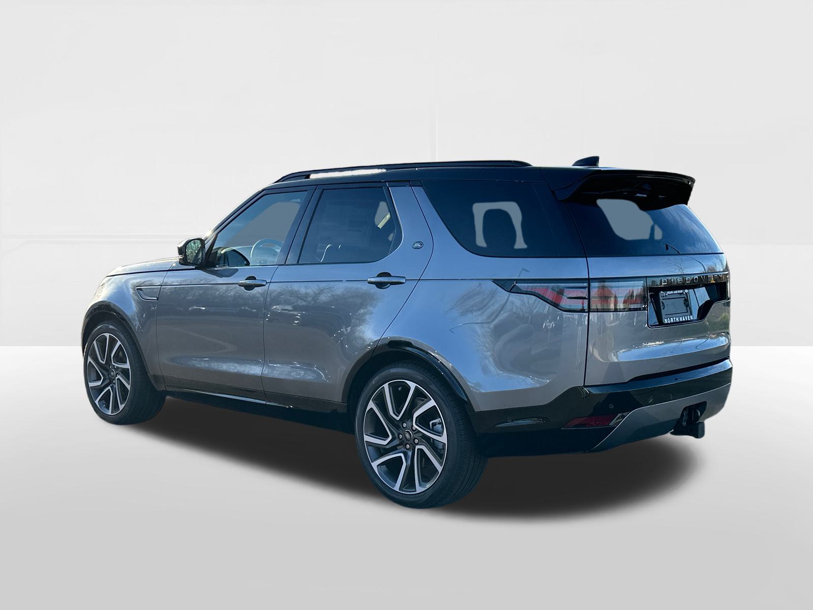 2025 Land Rover Discovery Dynamic SE 2