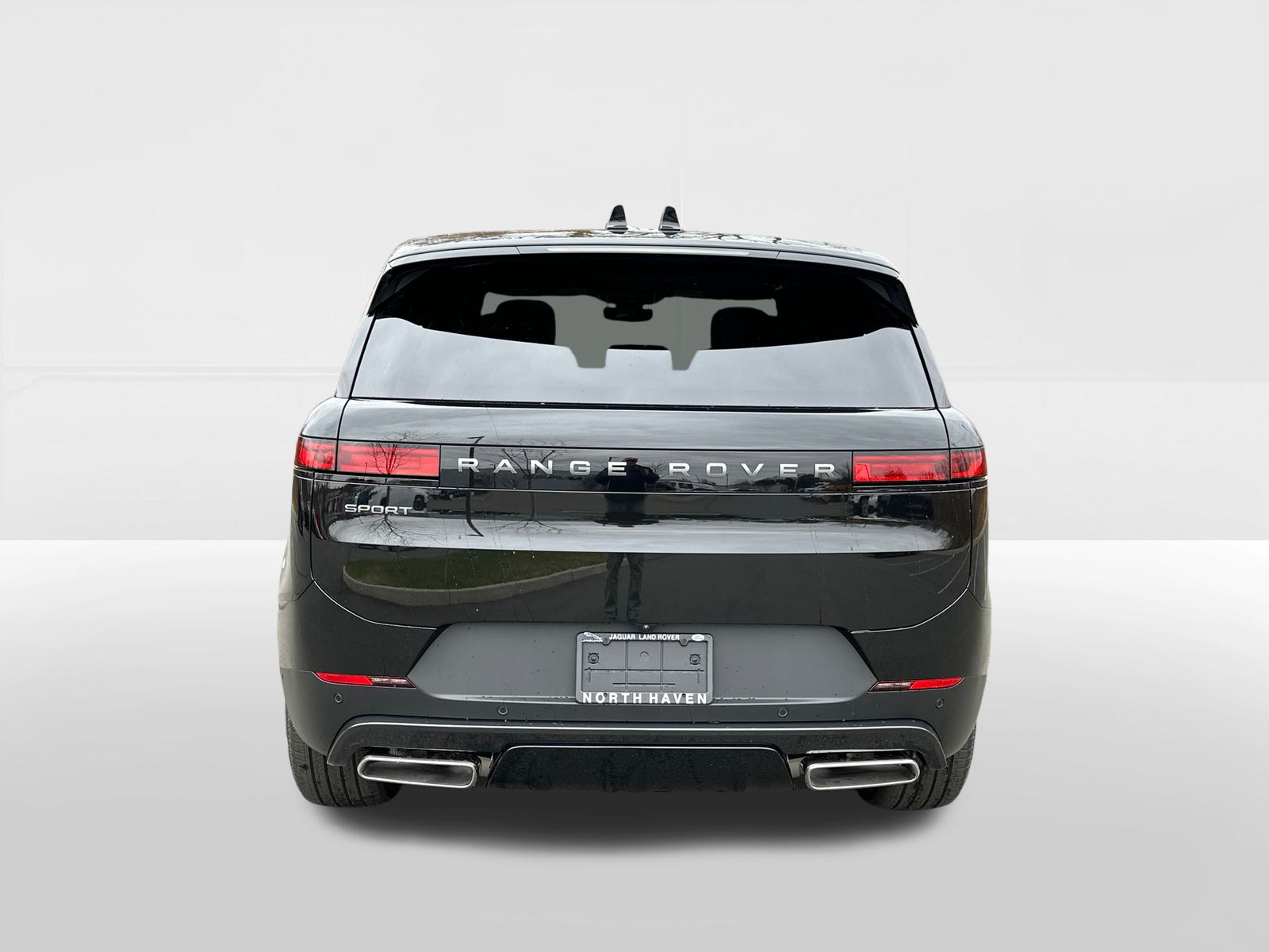 2025 Land Rover Range Rover Sport SE 3