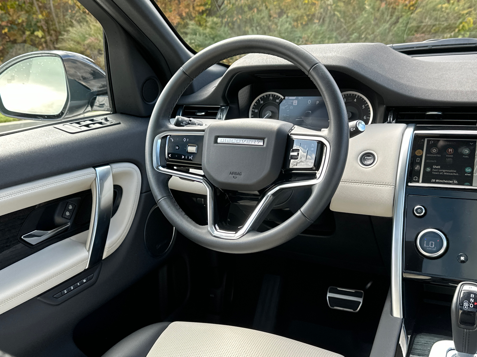 2023 Land Rover Discovery Sport SE R-Dynamic 26