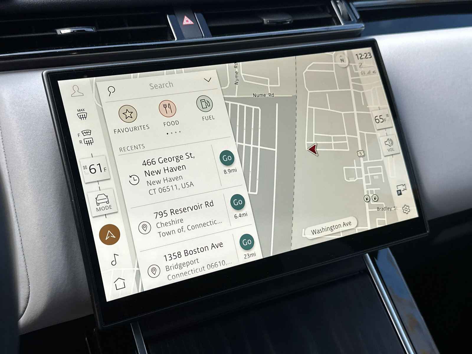 2024 Land Rover Range Rover Velar Dynamic SE 17