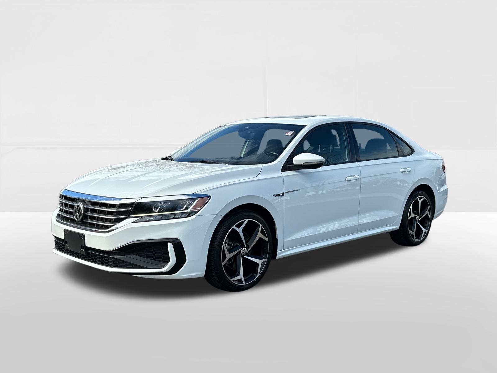 2021 Volkswagen Passat 2.0T R-Line 1