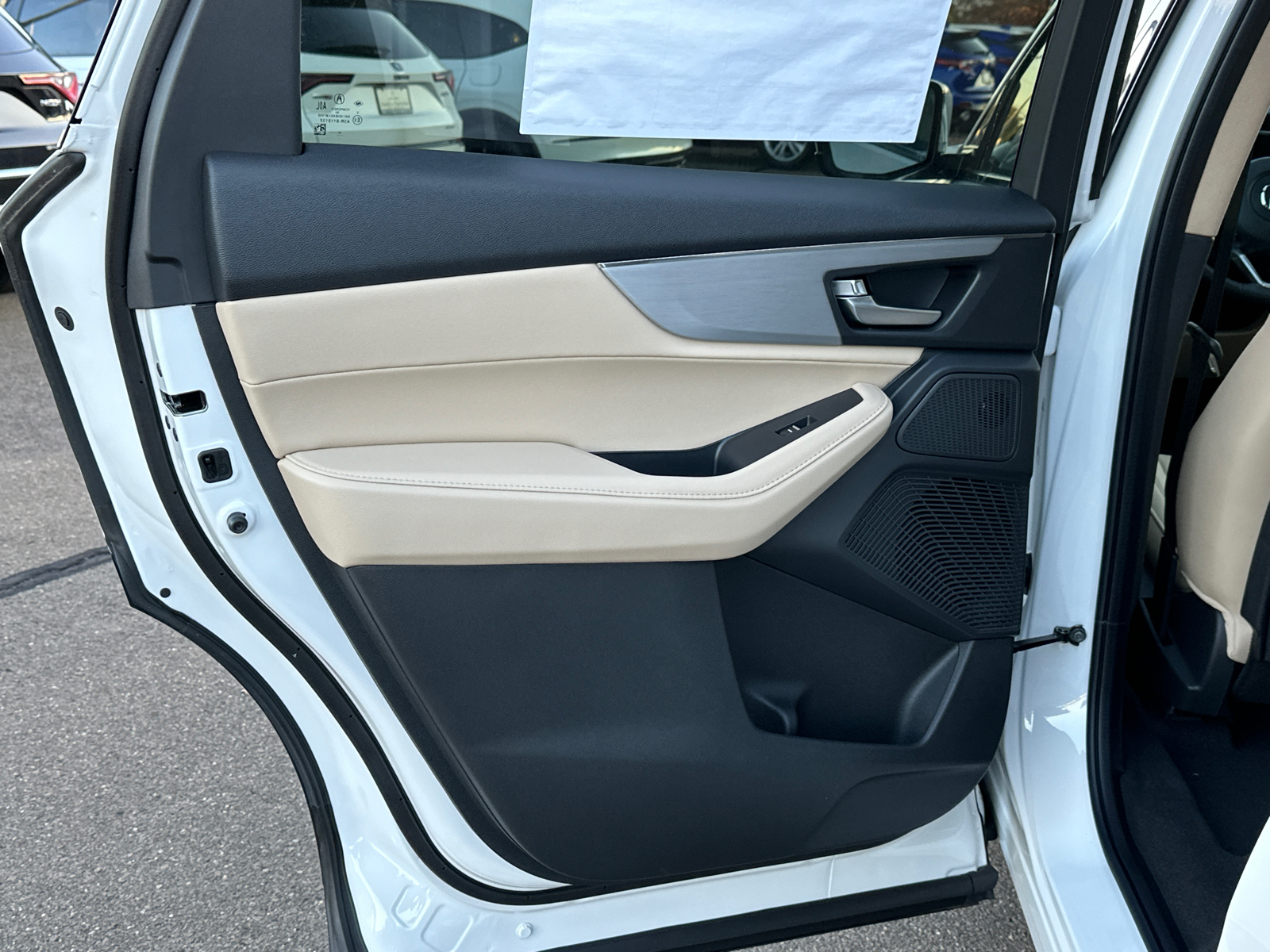 2025 Acura MDX Base 22