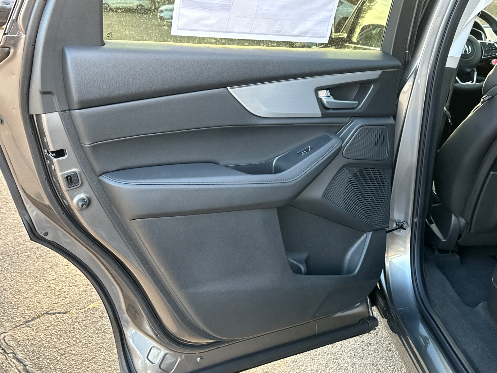 2025 Acura MDX Base 22