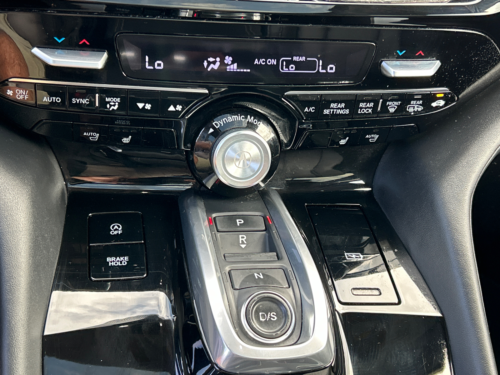 2022 Acura MDX Technology 18