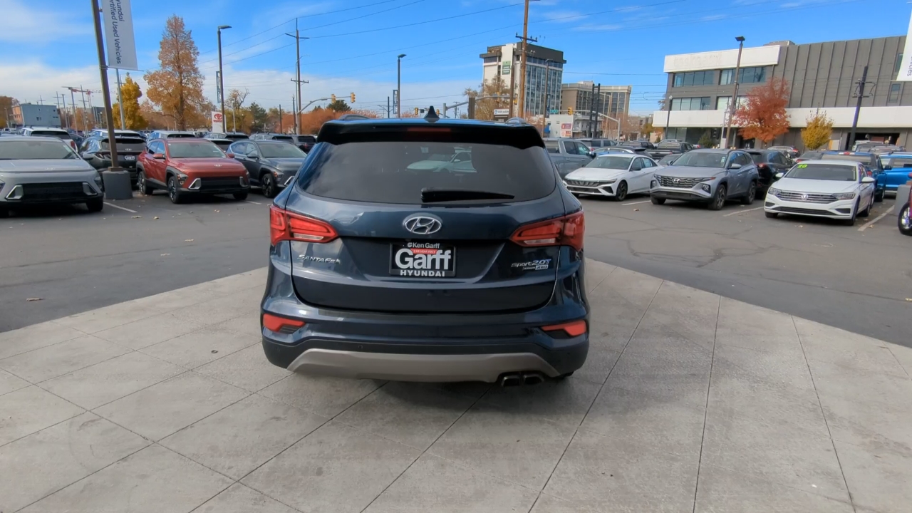 2017 Hyundai Santa Fe Sport 2.0T Ultimate 4