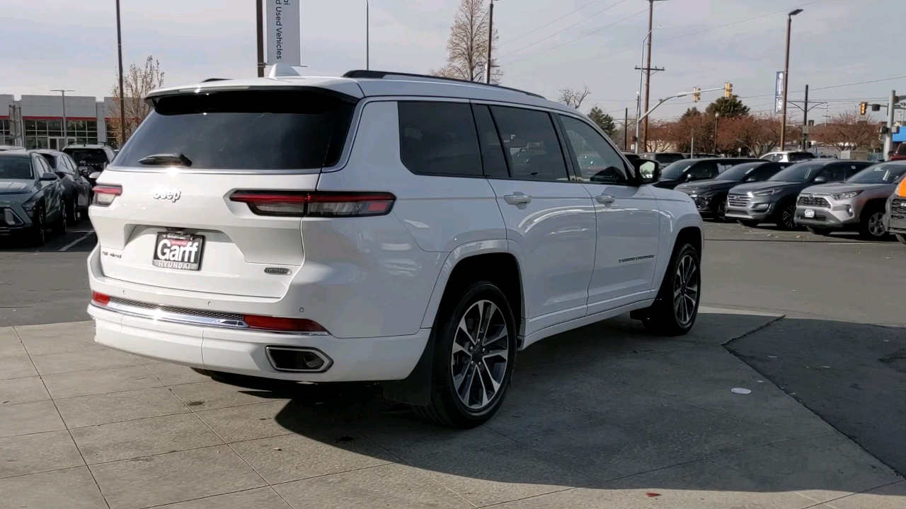 2022 Jeep Grand Cherokee L Overland 5