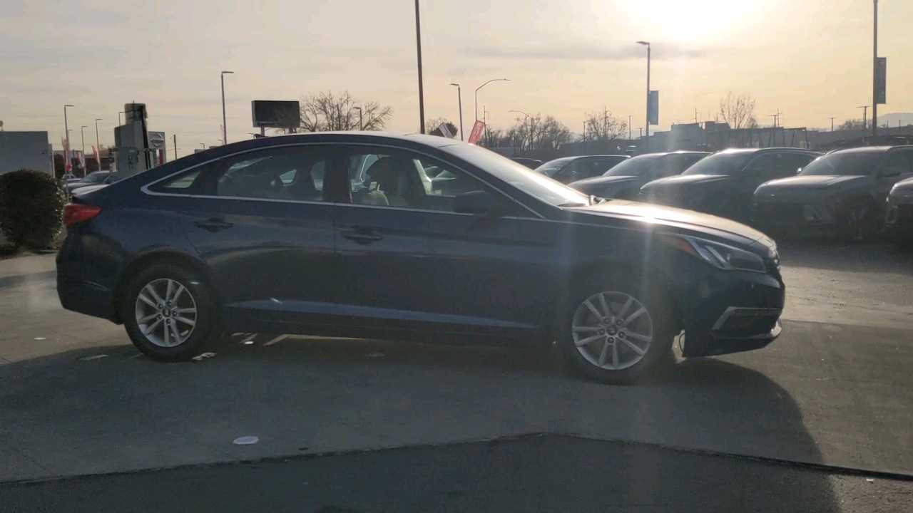 2015 Hyundai Sonata 2.4L SE 6