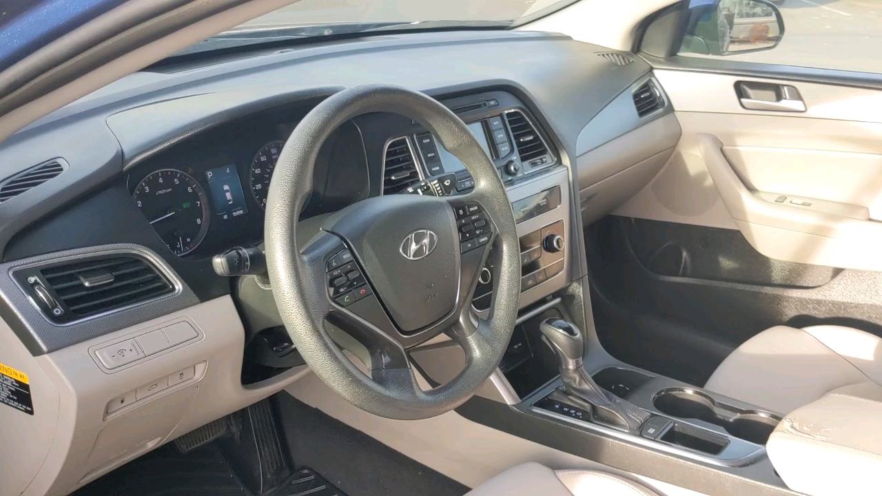 2015 Hyundai Sonata 2.4L SE 10