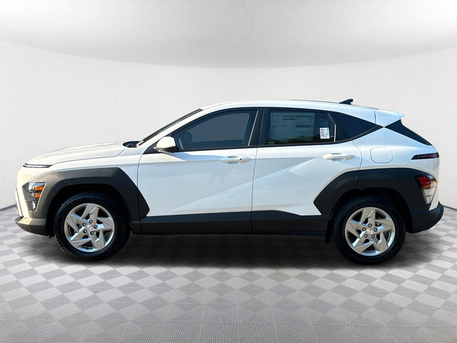 2025 Hyundai Kona SE 8