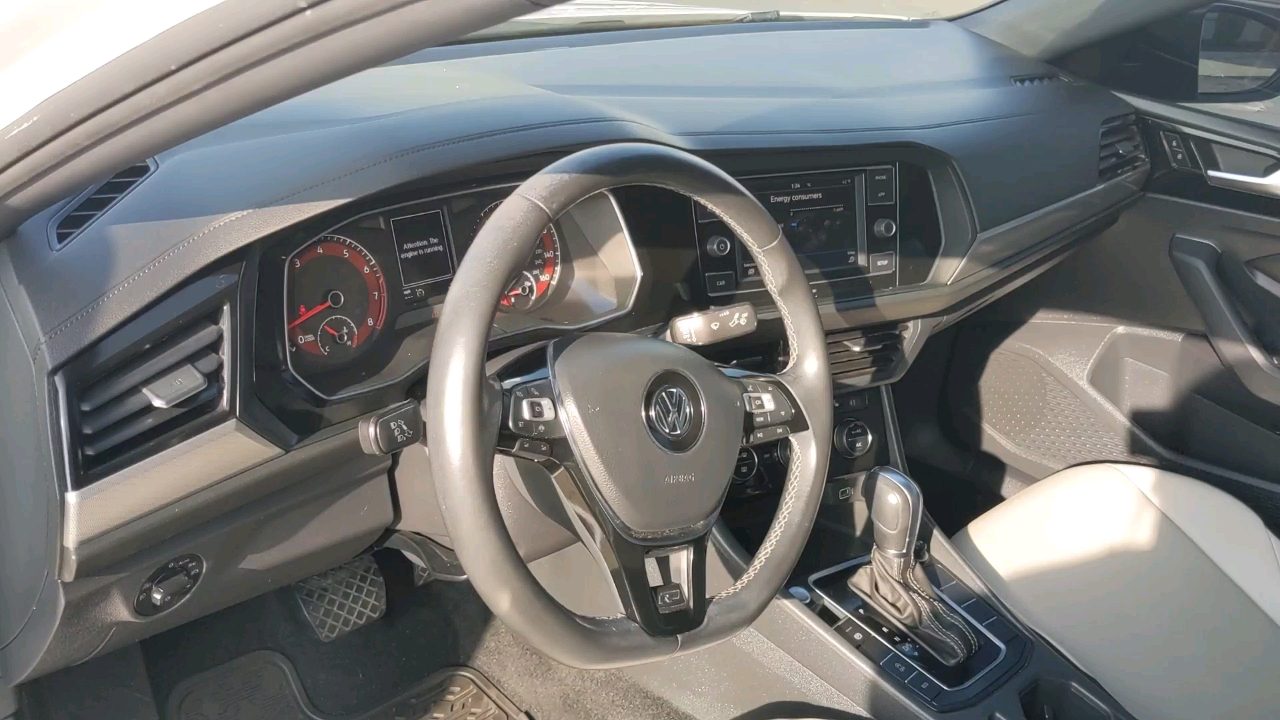 2019 Volkswagen Jetta 4DR SDN 1.4 RLINE AT 10