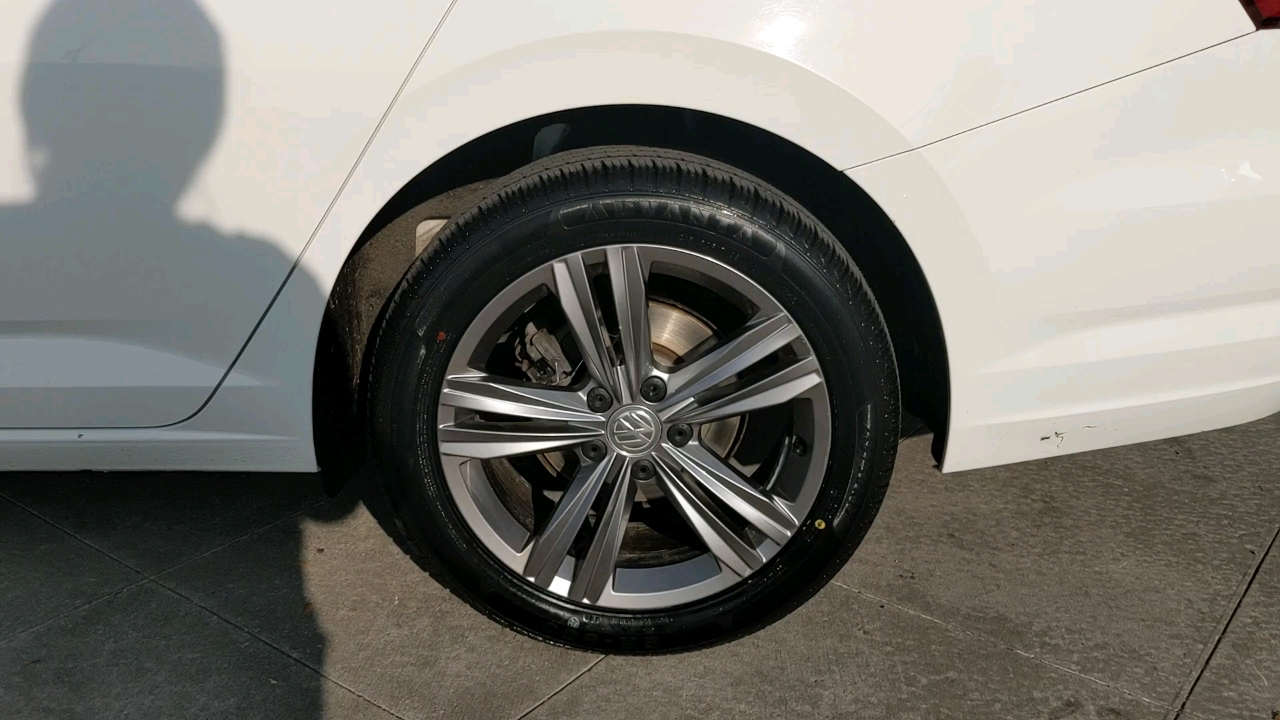 2019 Volkswagen Jetta 4DR SDN 1.4 RLINE AT 21