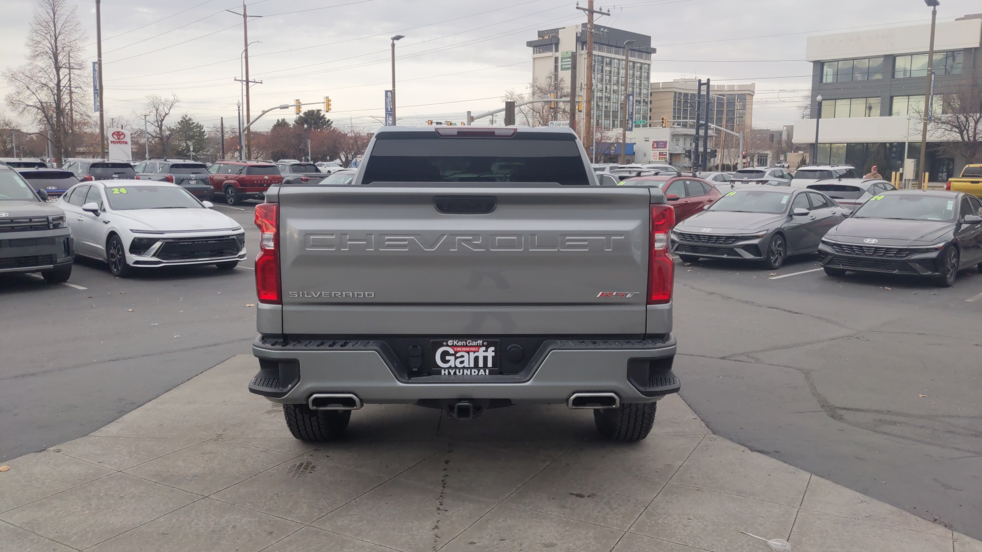 2023 Chevrolet Silverado 1500 RST 4