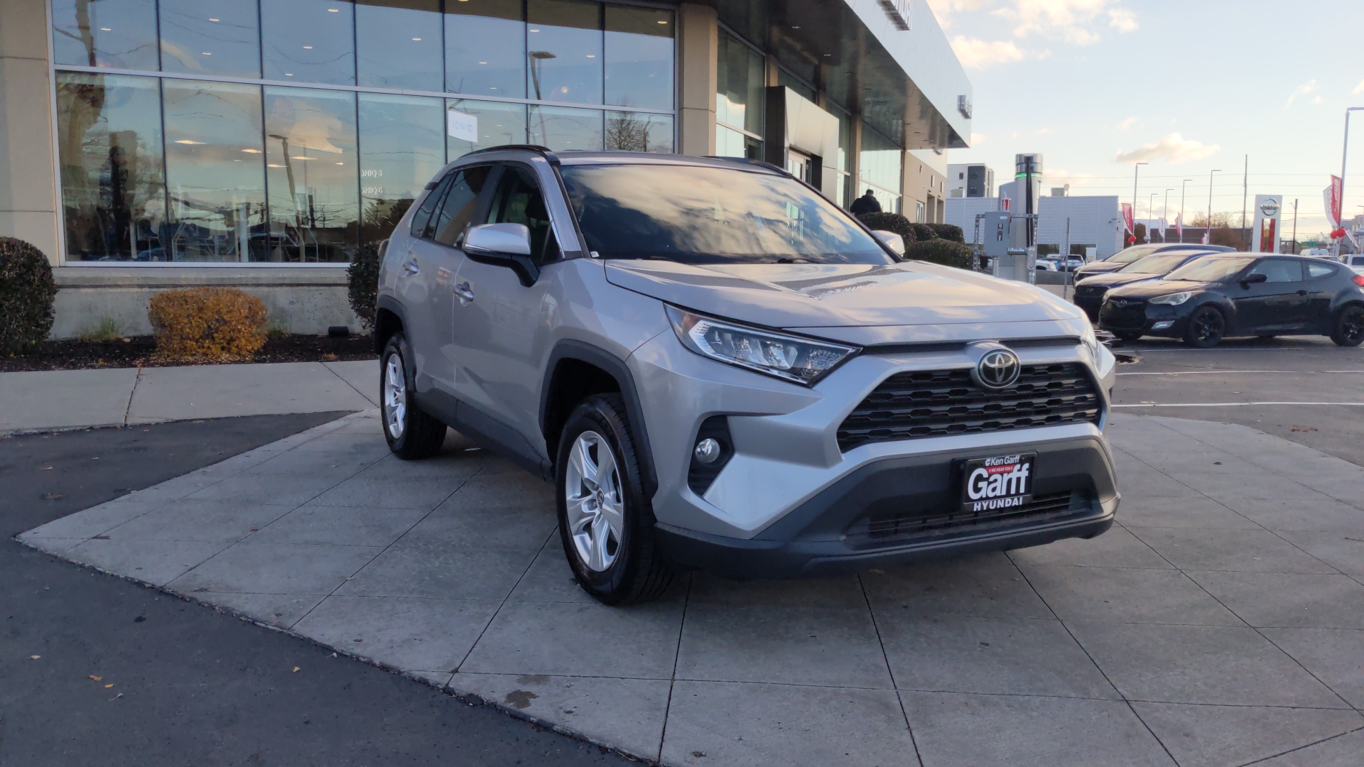 2021 Toyota RAV4 XLE AWD 7