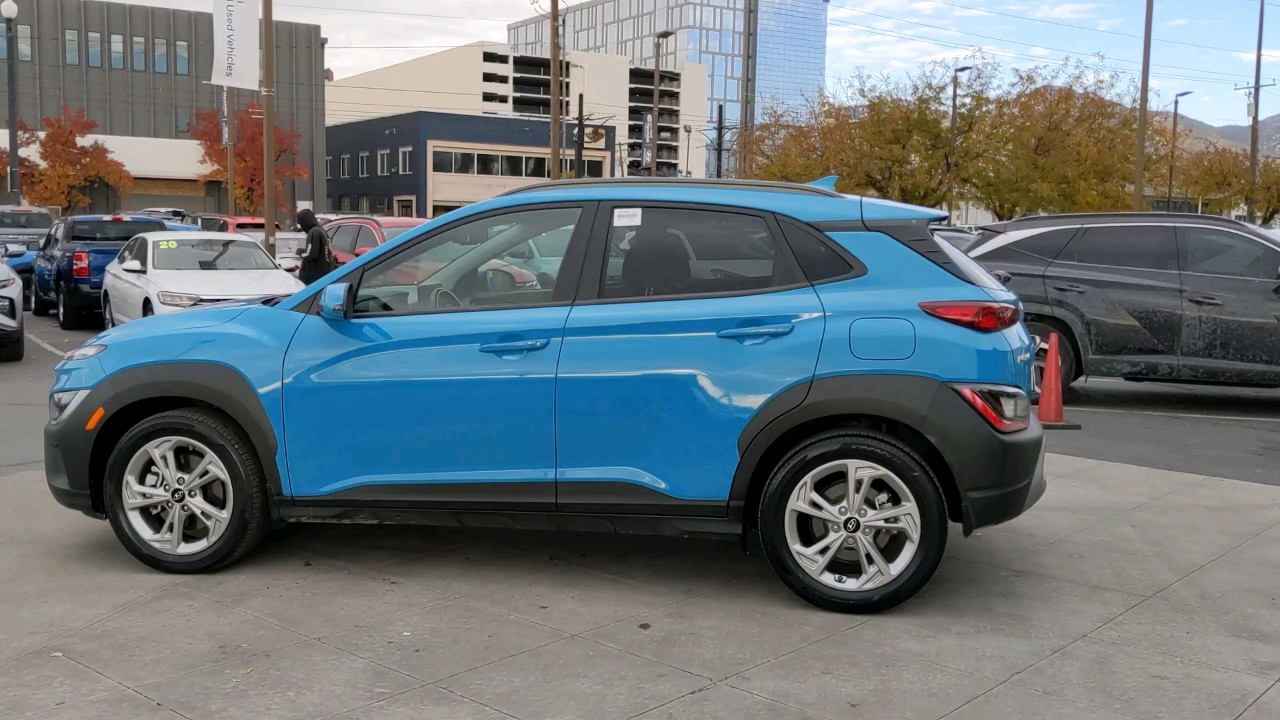 2023 Hyundai Kona SEL 2