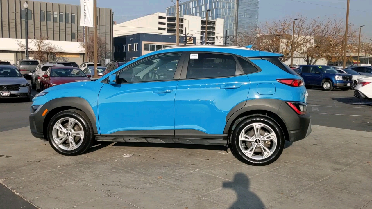 2023 Hyundai Kona SEL 2